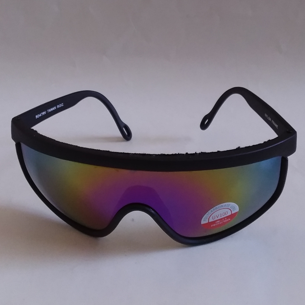 NWT TruVintage Ski/cycling/sports style 1 pc framed blade wrap around sunglasses